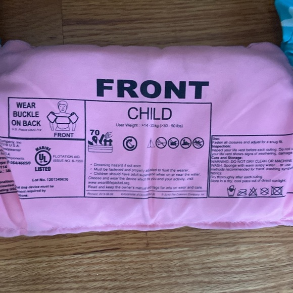 Coleman Company USCG Approved Puddle Jumper Flotation Device - Picture 4 of 11